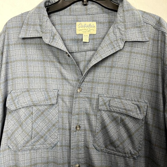 Cabela's Shirt Size XL Blue Plaid Button Down Long Sleeve Double Pocket Layering - Picture 5 of 5